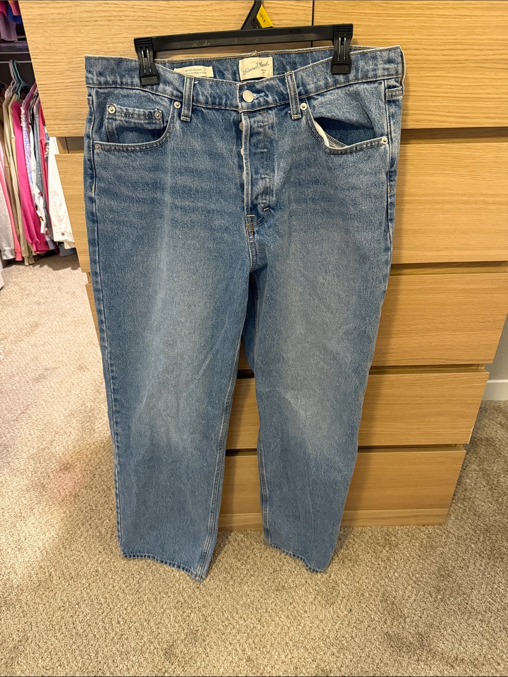 Universal Thread women’s valentines jeans